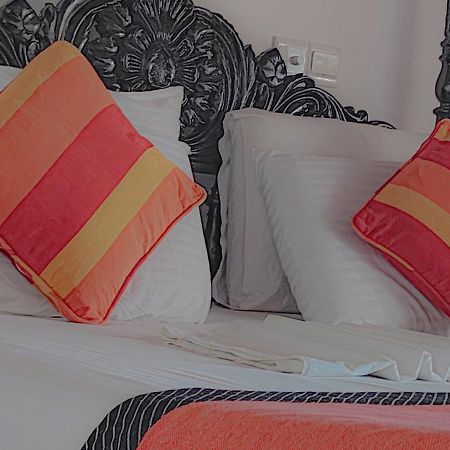 Nu-Vin Beach Hotel Ahangama Bagian luar foto