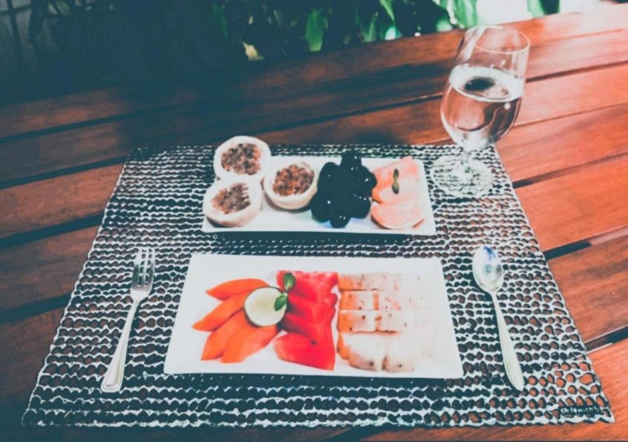 Nu-Vin Beach Hotel Ahangama Bagian luar foto