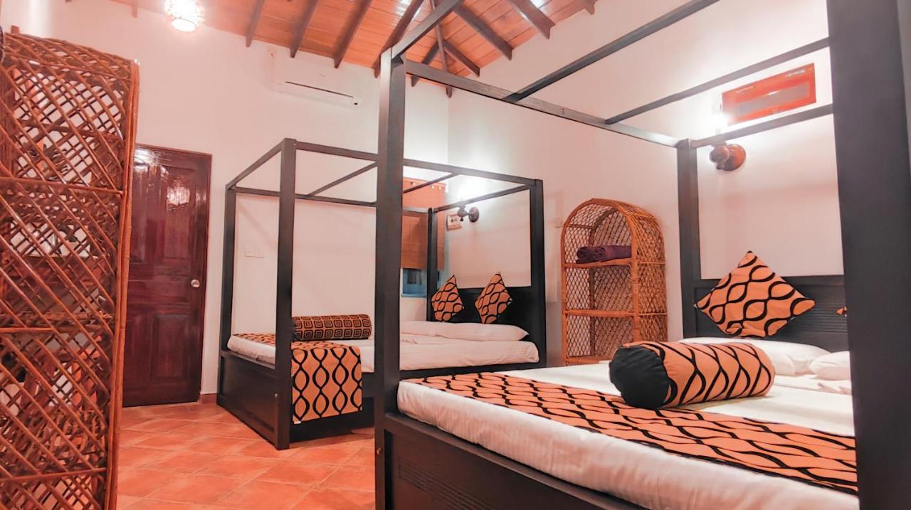 Nu-Vin Beach Hotel Ahangama Bagian luar foto