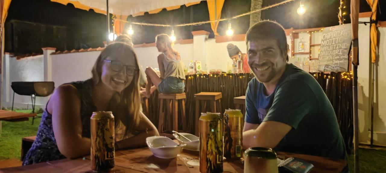 Nu-Vin Beach Hotel Ahangama Bagian luar foto
